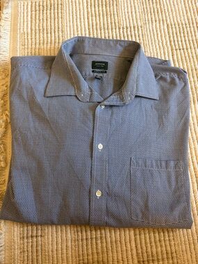 Arrow Men’s Navy and White Micro-Check Dress Shirt